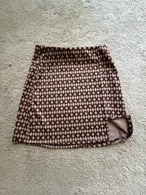 Pink Rose Brown and Tan Geometric Knit Skirt